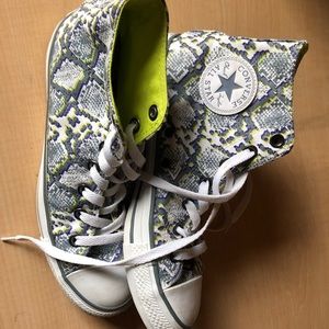 Snakeskin converse